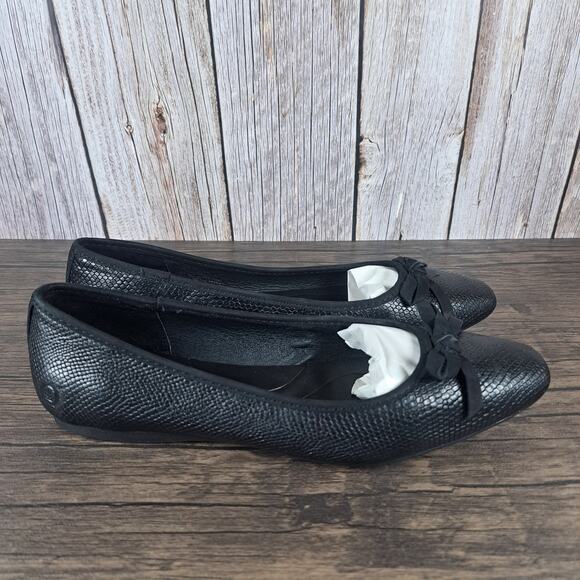 Born Carri Womens 6.5 W Ballet Flats Embossed Leather Snake Pattern Black w/Bow - Picture 3 of 9